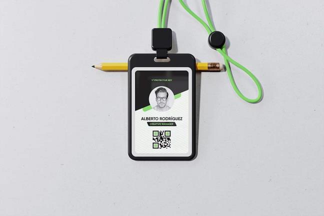 3个工牌样机模板psd格式